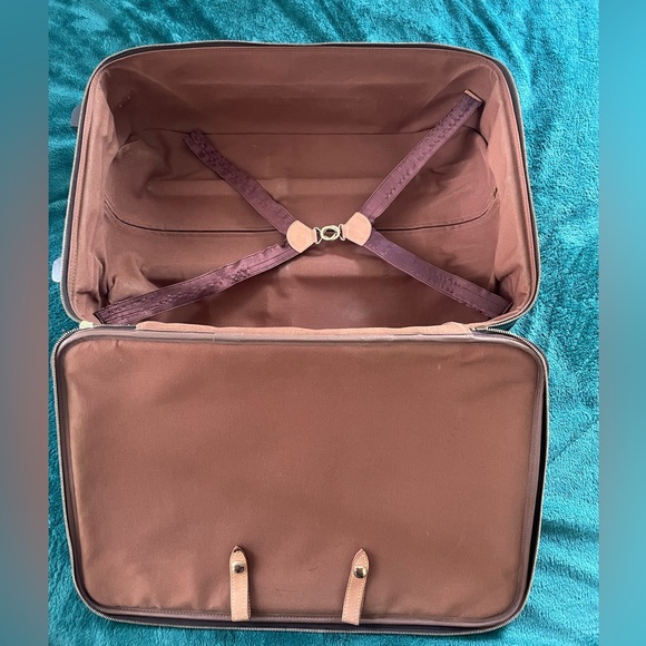 Authentic Louis Vuitton Rolling Suitcase - Picture 11 of 16